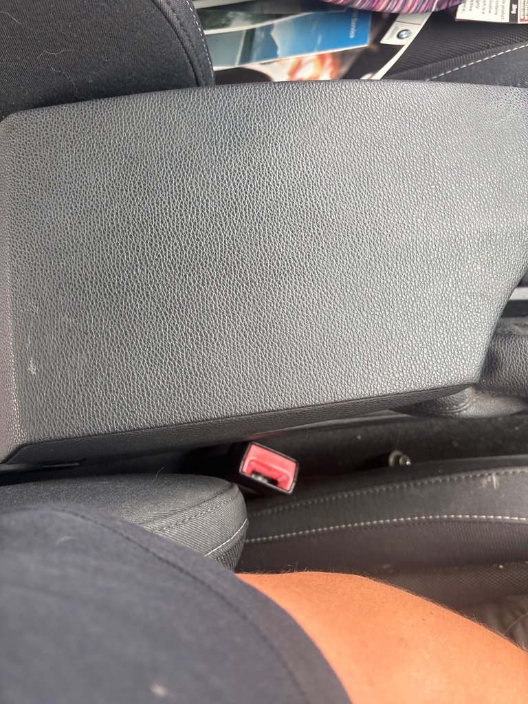 [EPE-125274] Reposabrazos de consola central BMW Serie 1 2009