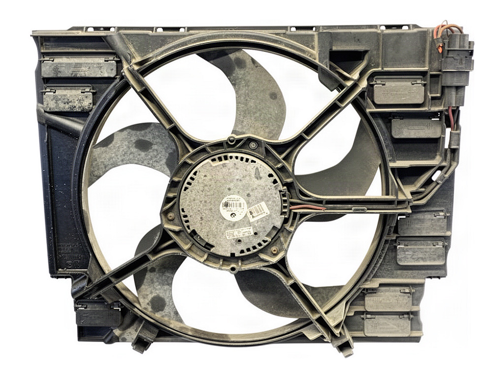 [STARK-946989] Electroventilador BMW Serie 5 Touring (E61)