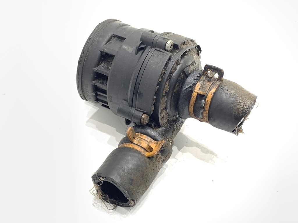 [STARK-751479] Bomba de agua adicional Renault Koleos I (HY_) 2.0 dCi 110 kW