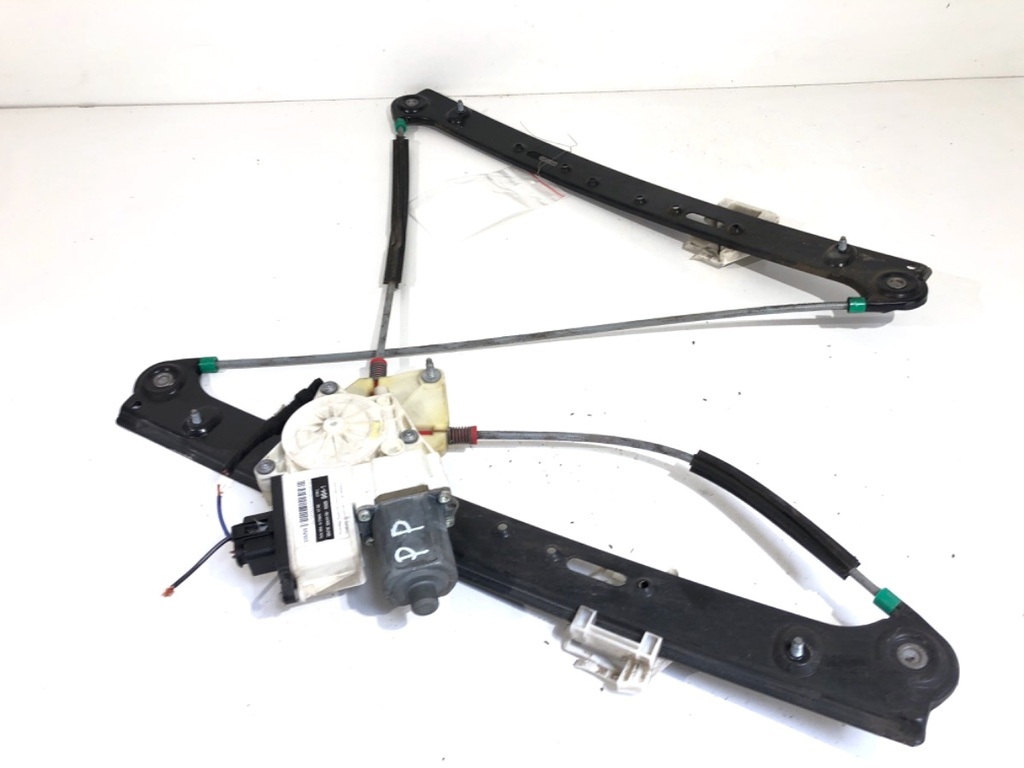 [STARK-755505] Elevalunas delantero derecho BMW X3 (E83) 2003-2011