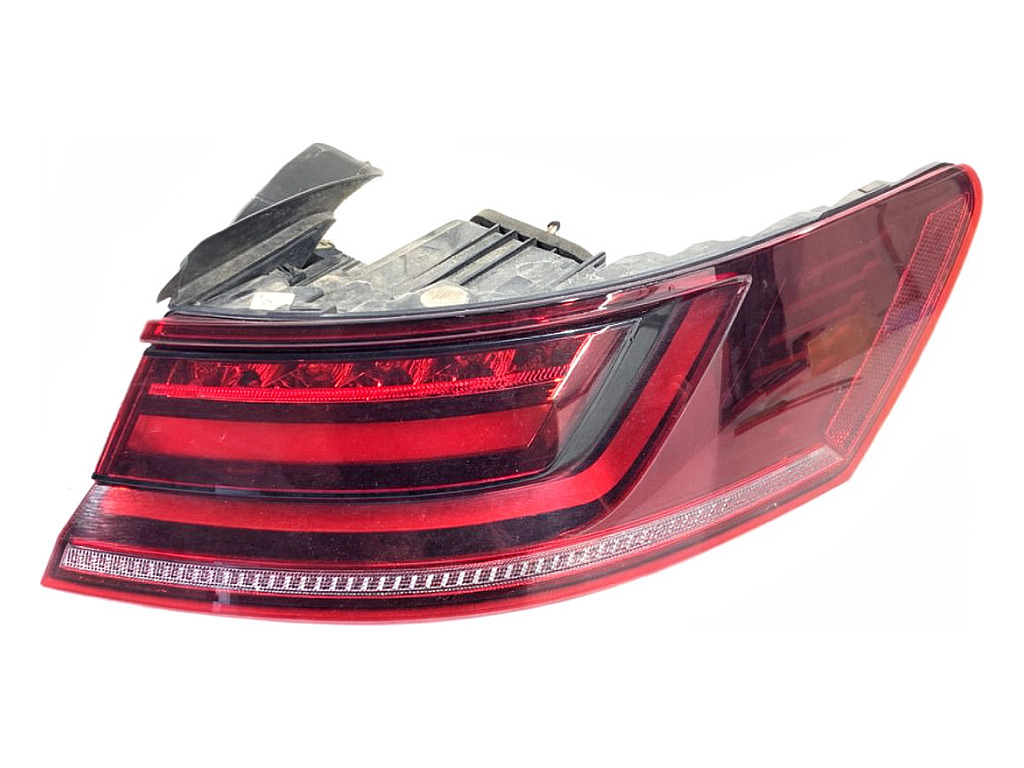 [STARK-927707] Piloto trasero derecho VW Arteon (3H7, 3H8) 2017-2022