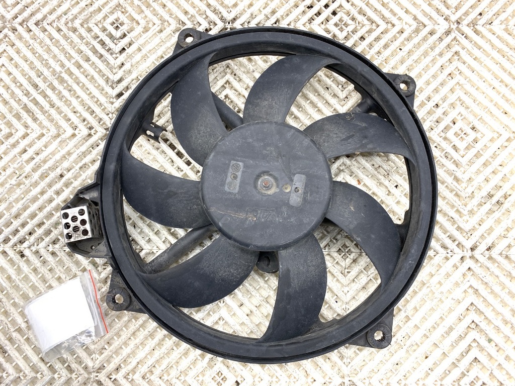 [STARK-766426] Ventilador del radiador Renault Grand Scénic III (JZ0/1_) 2009-2022 1.4 16V