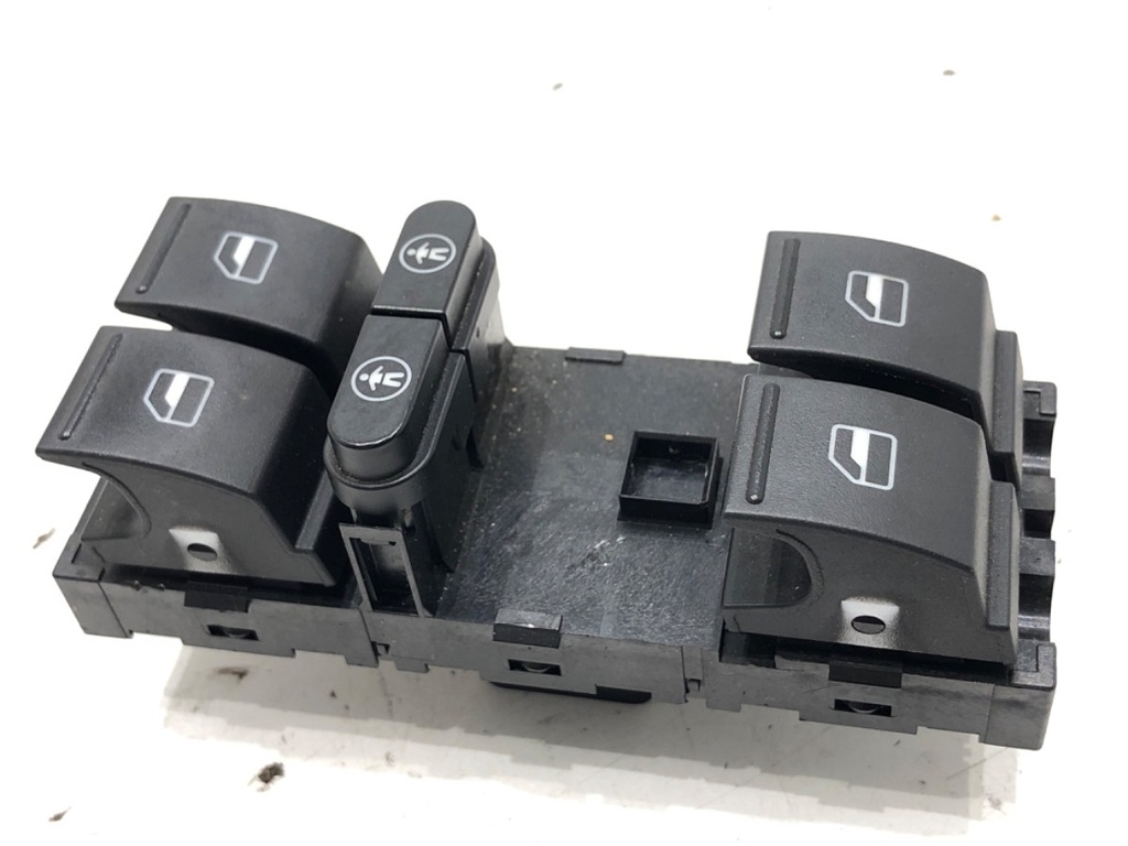 [STARK-766888] Interruptor de elevalunas VW Touareg (7LA, 7L6, 7L7) 2002-2013