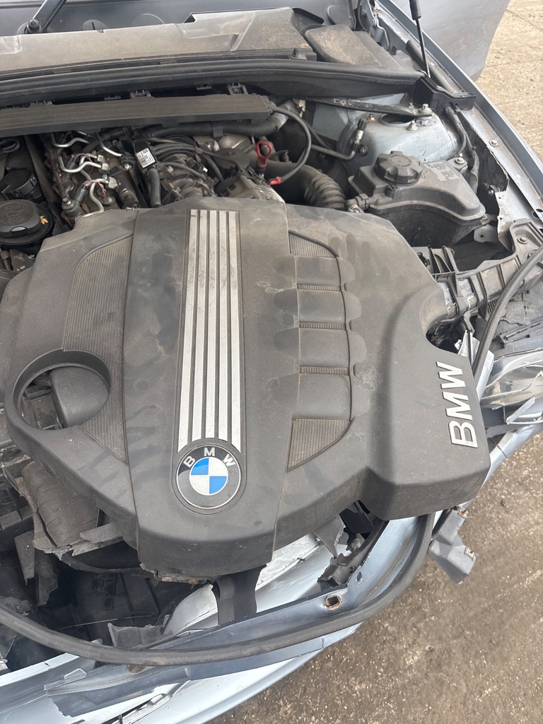 [EPE-125252] Tapa motor BMW Serie 1