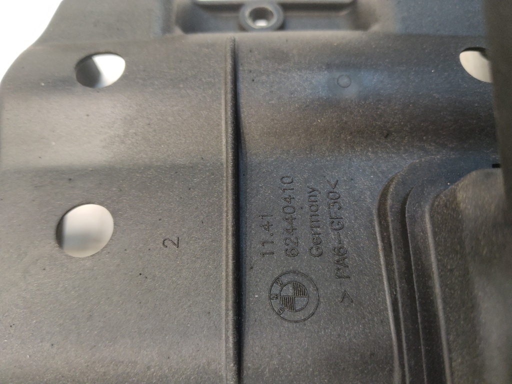 [MTD-536670] Chapa deflectora BMW Serie 3