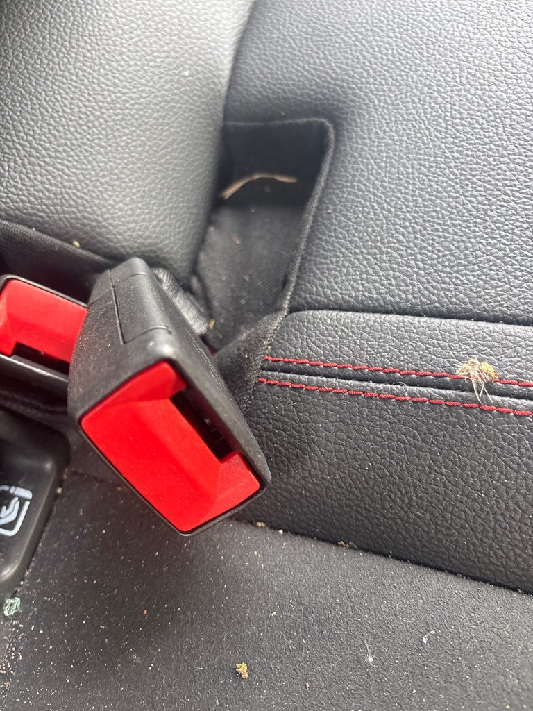 [EPE-125240] Cinturón de seguridad central trasero Mercedes-Benz Clase A