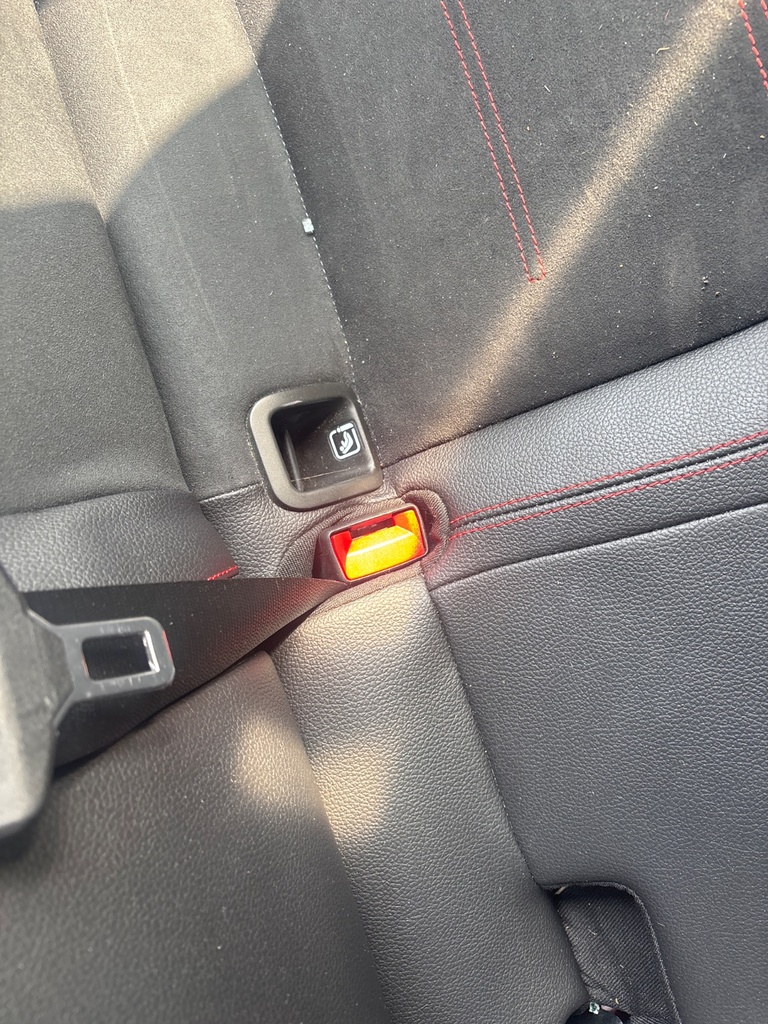 [EPE-125243] Cinturón de seguridad trasero izquierdo Mercedes-Benz Clase A