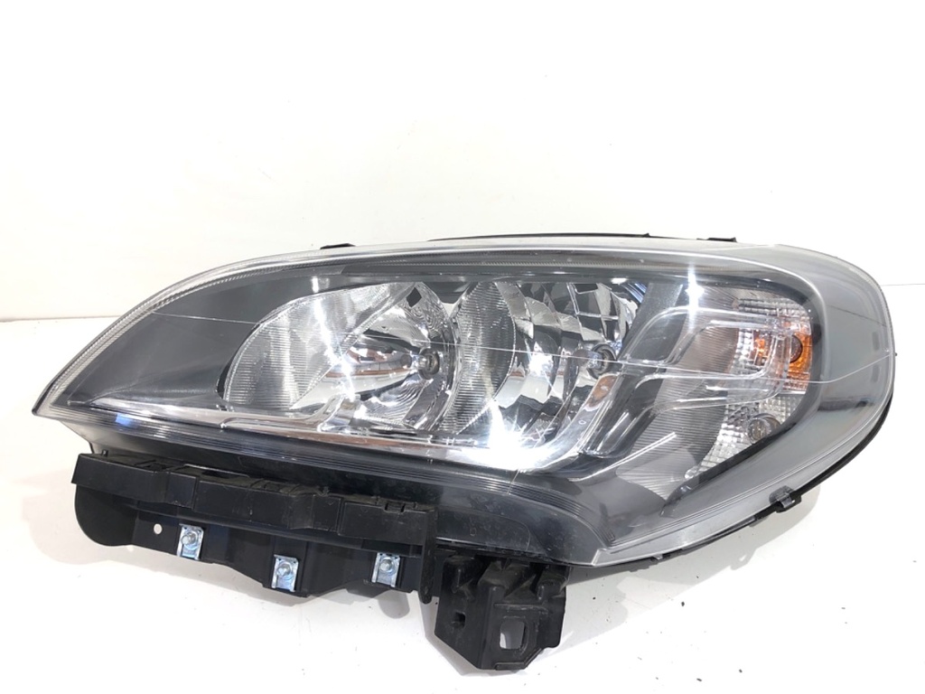 [STARK-769061] Faros delanteros izquierdos FIAT DOBLO Autobus (263_) 2009-2022