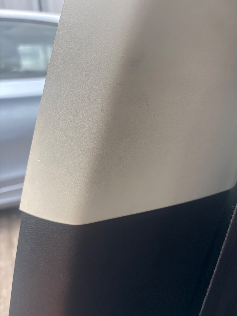 [EPE-125381] Embellecedor pilar B inferior derecha Peugeot 308 MK1