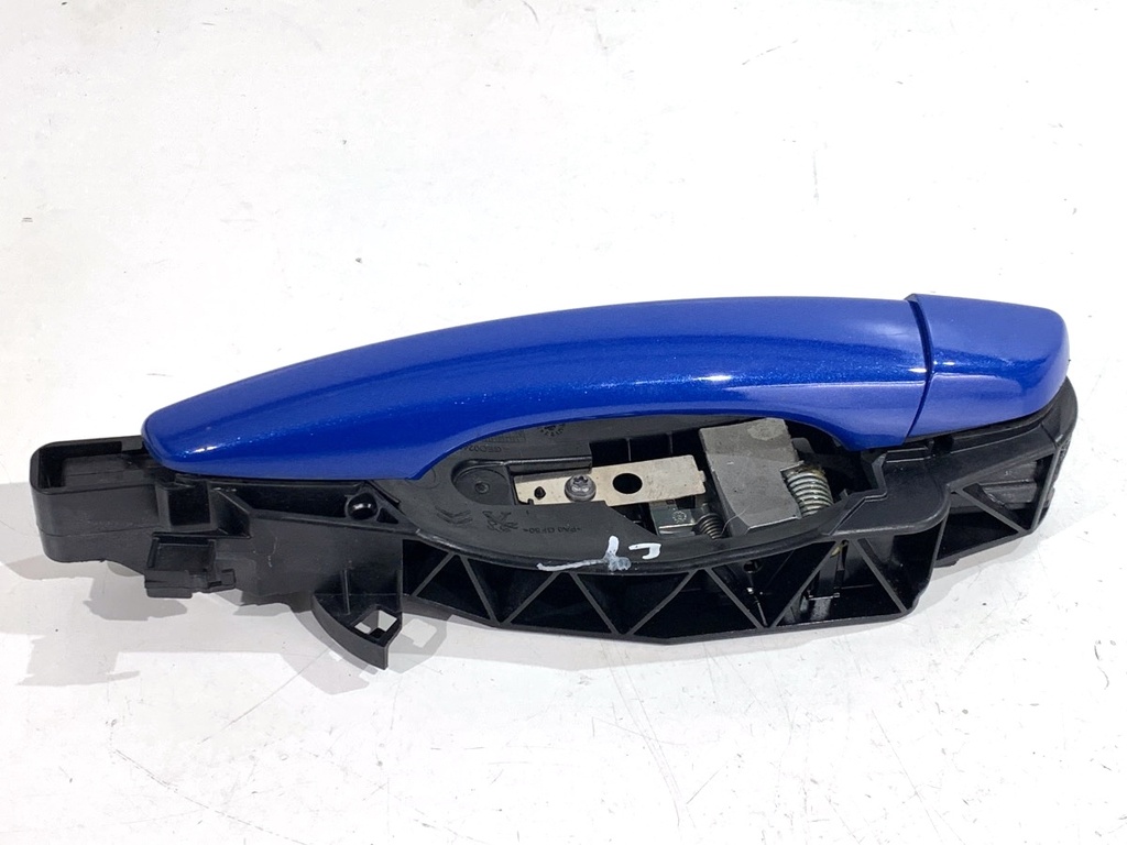 [STARK-829208] Maneta de puerta exterior trasera izquierda Opel Corsa F