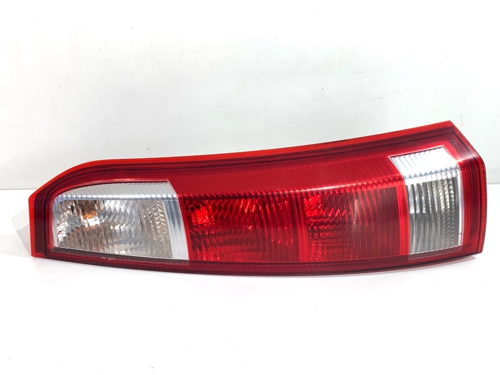 [STARK-799802] Piloto trasero derecho OPEL MERIVA A (X03) 1.8 92kW 2003-2010