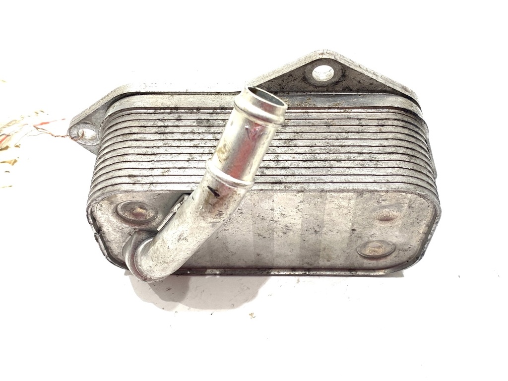 [STARK-815082] Enfriador de aceite BMW Serie 3 (F30, F80) 2011-2018
