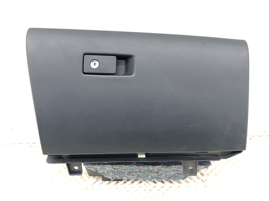 [STARK-820496] Guante portaobjetos pasajero Volvo V60 I (155, 157) 2010-2018