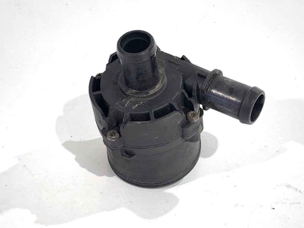 [STARK-850983] Bomba de agua adicional Renault Master III