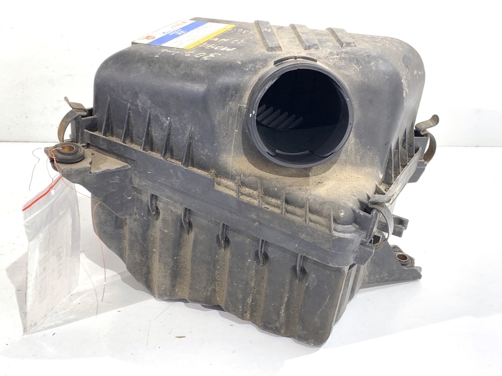 [STARK-861961] Caja de filtro de aire Hyundai Tucson (JM)