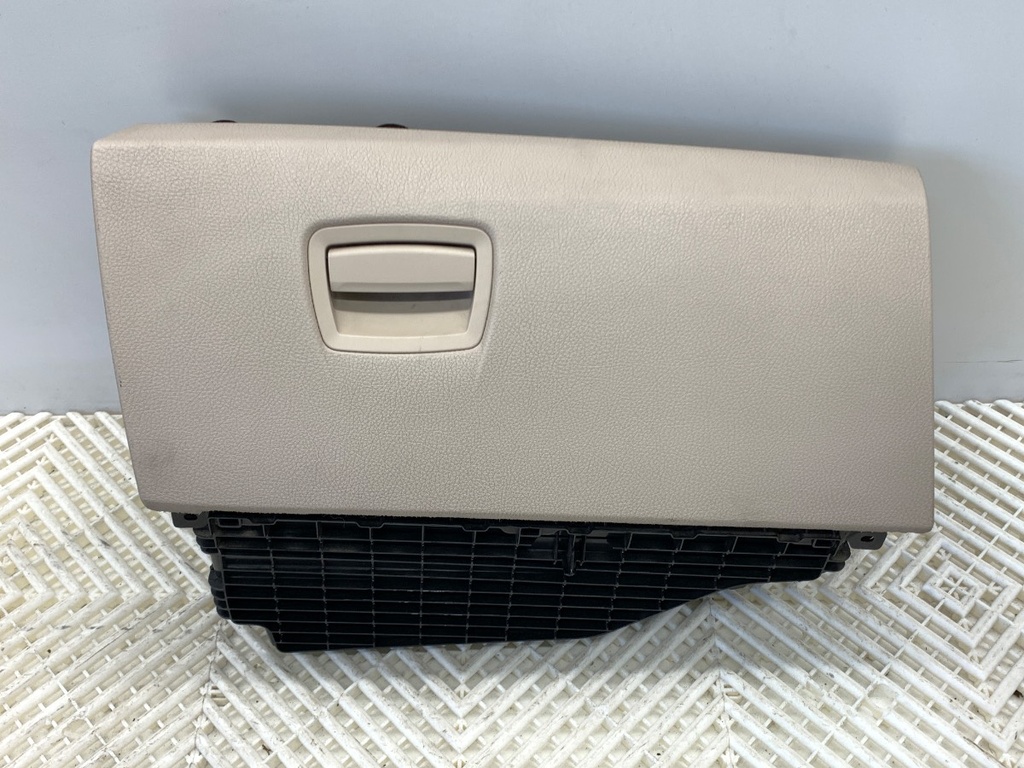 [STARK-874311] Guantera de acompañante BMW Serie 5 (F10)