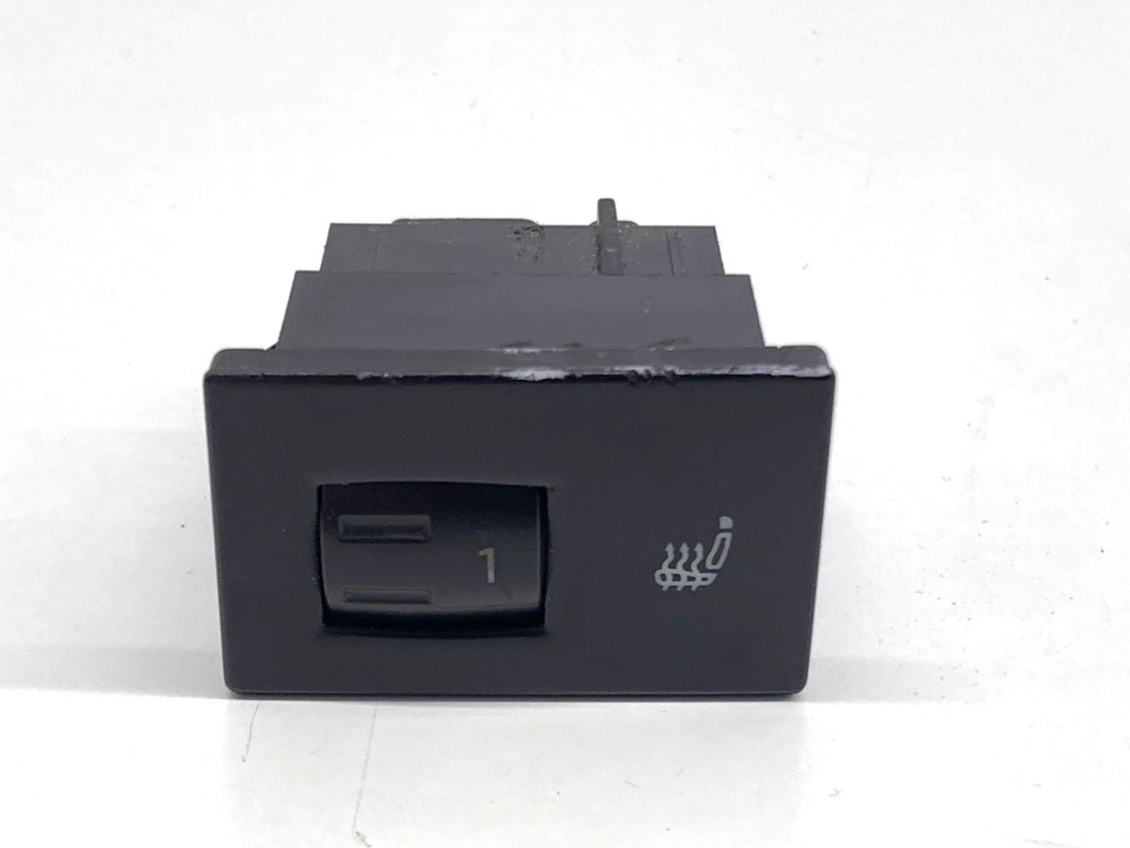 [STARK-878978] Interruptor de calefacción de asiento VW Touareg (7L)