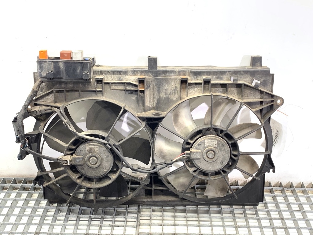 [STARK-904597] Electroventilador Toyota Avensis (_T25_)