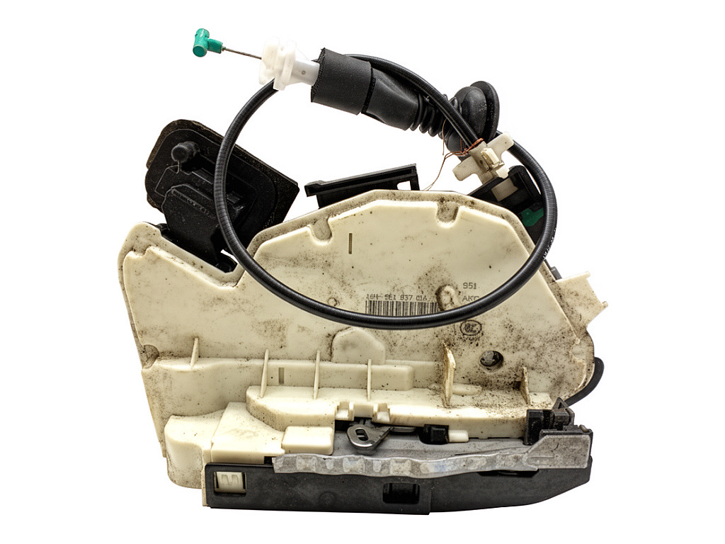 [STARK-923397] Cerradura de puerta delantera derecha Skoda Octavia III