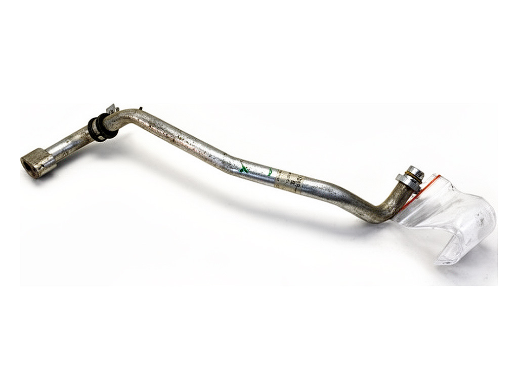 [STARK-923609] Tubo de aire acondicionado Dacia Duster