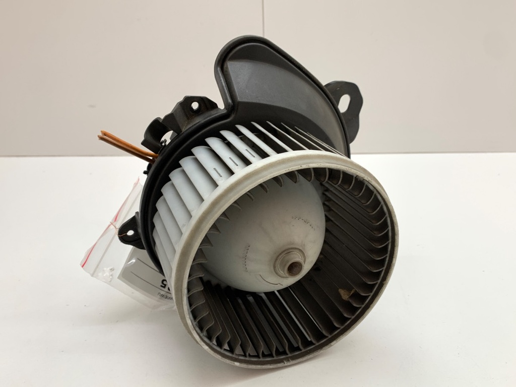 [STARK-931935] Ventilador de habitáculo Fiat Punto Evo