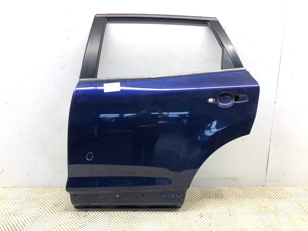 [STARK-715799] Puerta trasera izquierda MAZDA CX-9 (TB) 2006-2022