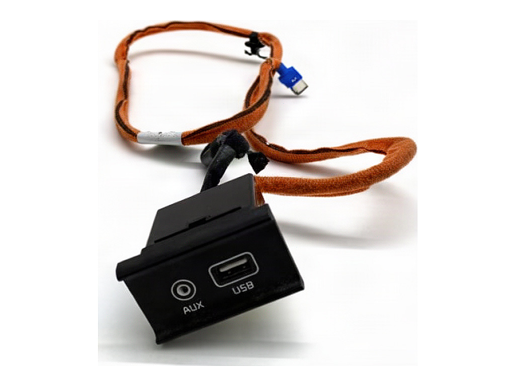 [STARK-943049] Puerto USB KIA Sportage IV (QL, QLE)