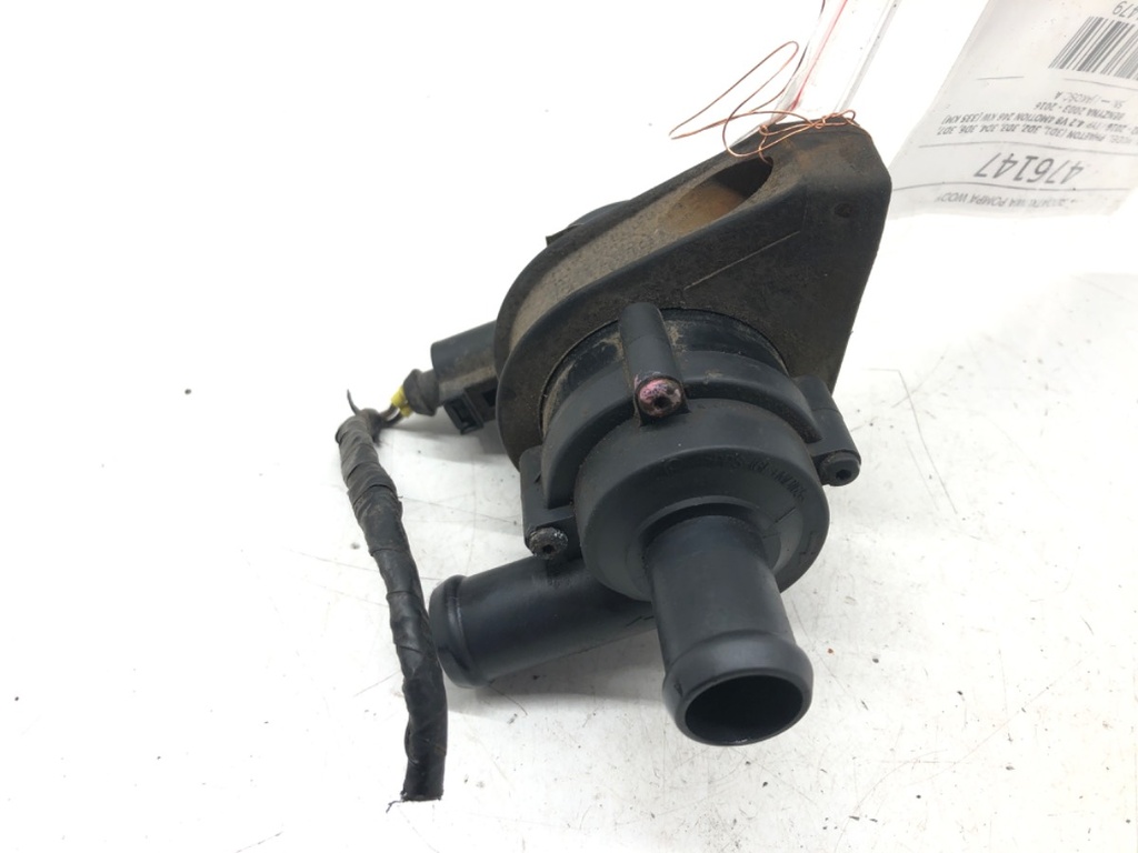 [STARK-476147] Bomba de agua adicional VW Phaeton (3D1, 3D2, 3D3, 3D4, 3D6, 3D7, 3D8, 3D9) 4.2 V8 4motion 246 kW 2003-2016