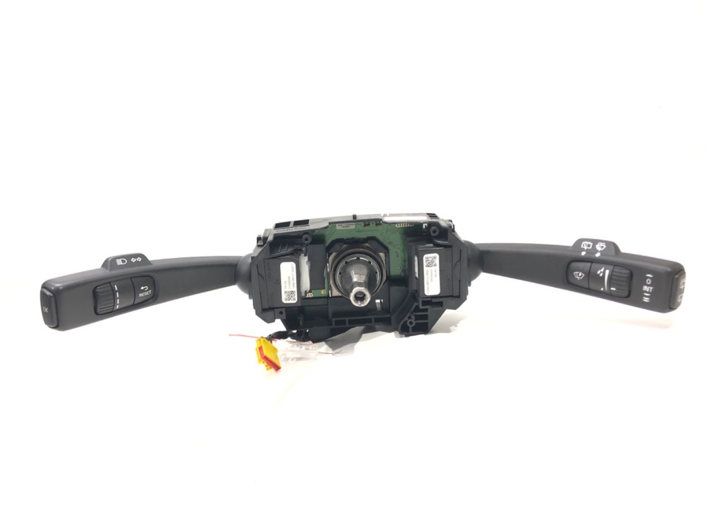 [STARK-500067] Combinado de luces VOLVO V40 liftback (525, 526) 2012-2022