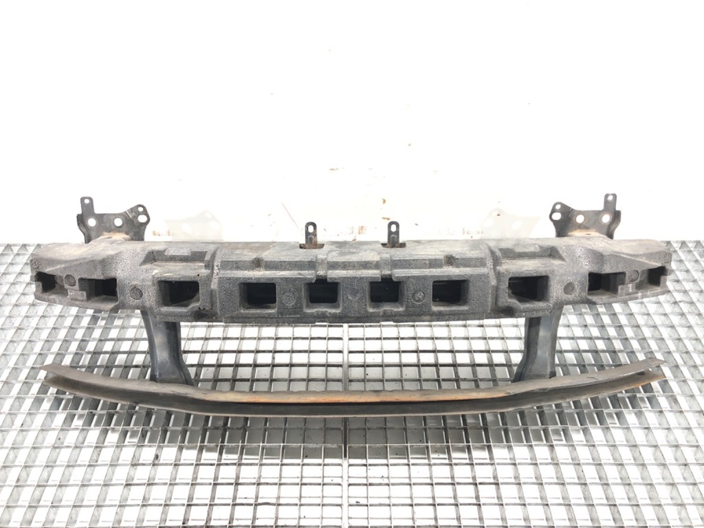 [STARK-571926] Barra de parachoques delantero VW Passat B6 Variant (3C5) 2005-2011