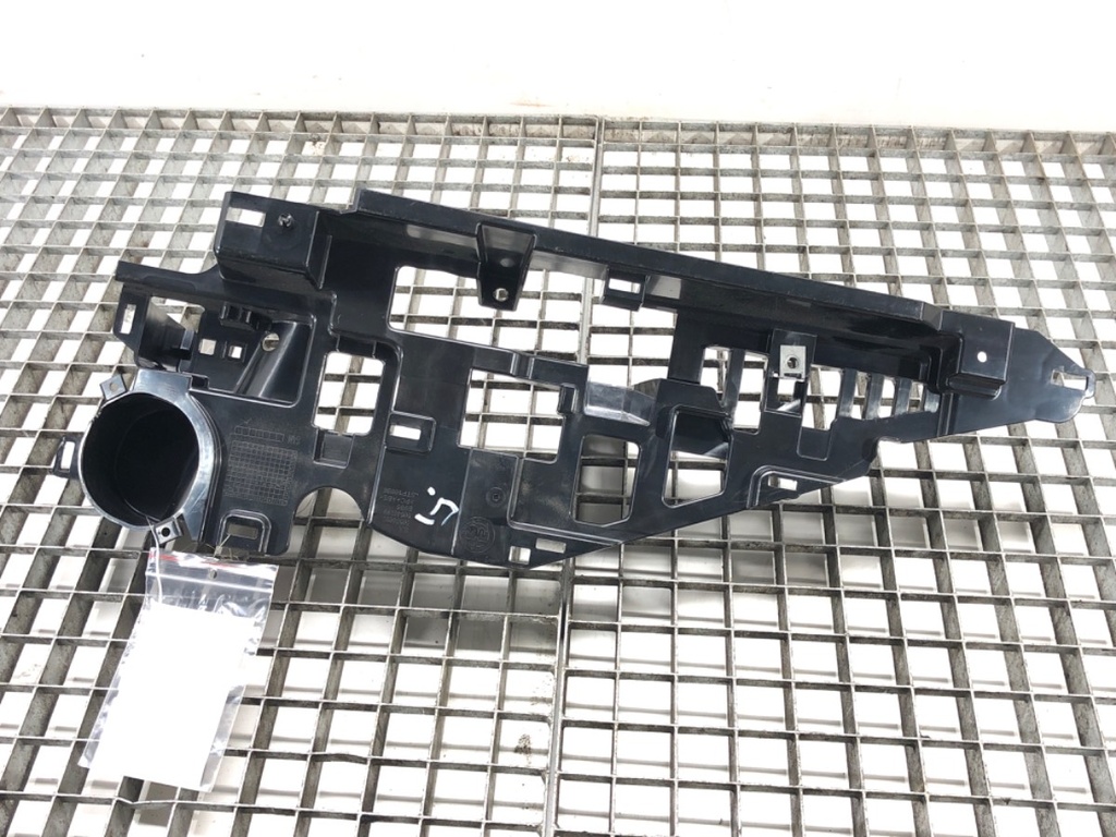 [STARK-642548] Deslizador de parachoques trasero derecho ALFA ROMEO STELVIO (949_) 2016-2022