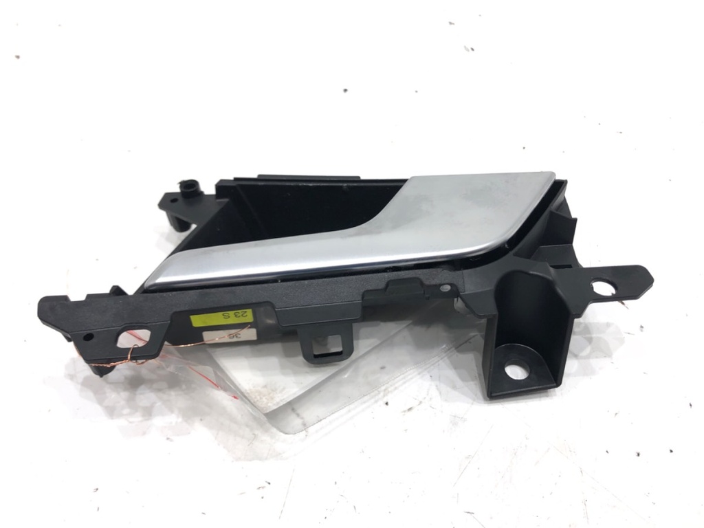 [STARK-680322] Tirador interior de puerta trasero derecho Audi A4 B9 Avant (8W5, 8WD) 2015-2025