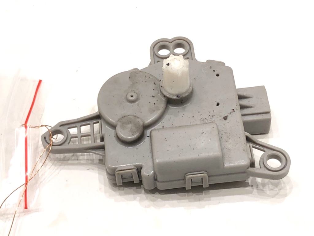 [STARK-708638] Resistencia de calefacción Hyundai Tucson (NX4E, NX4A) 1.6 T-GDi 2020-2022
