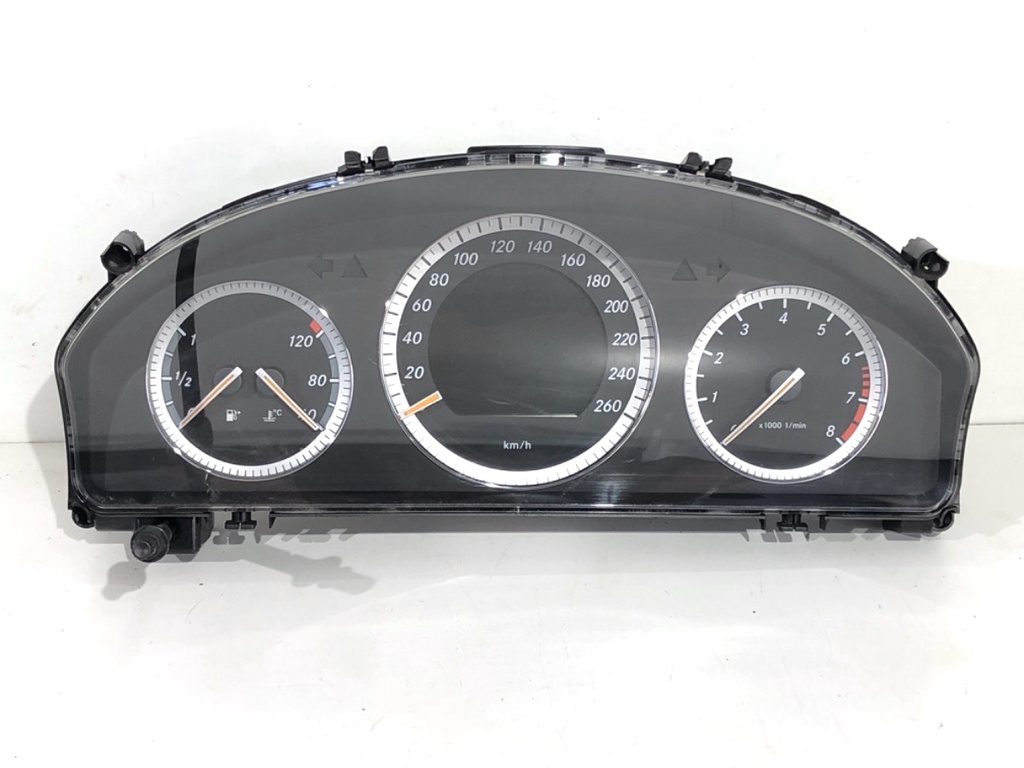[STARK-745193] Velocímetro Mercedes-Benz Clase C T-Model (S204) C 200 Kompressor 135 kW 2007-2014