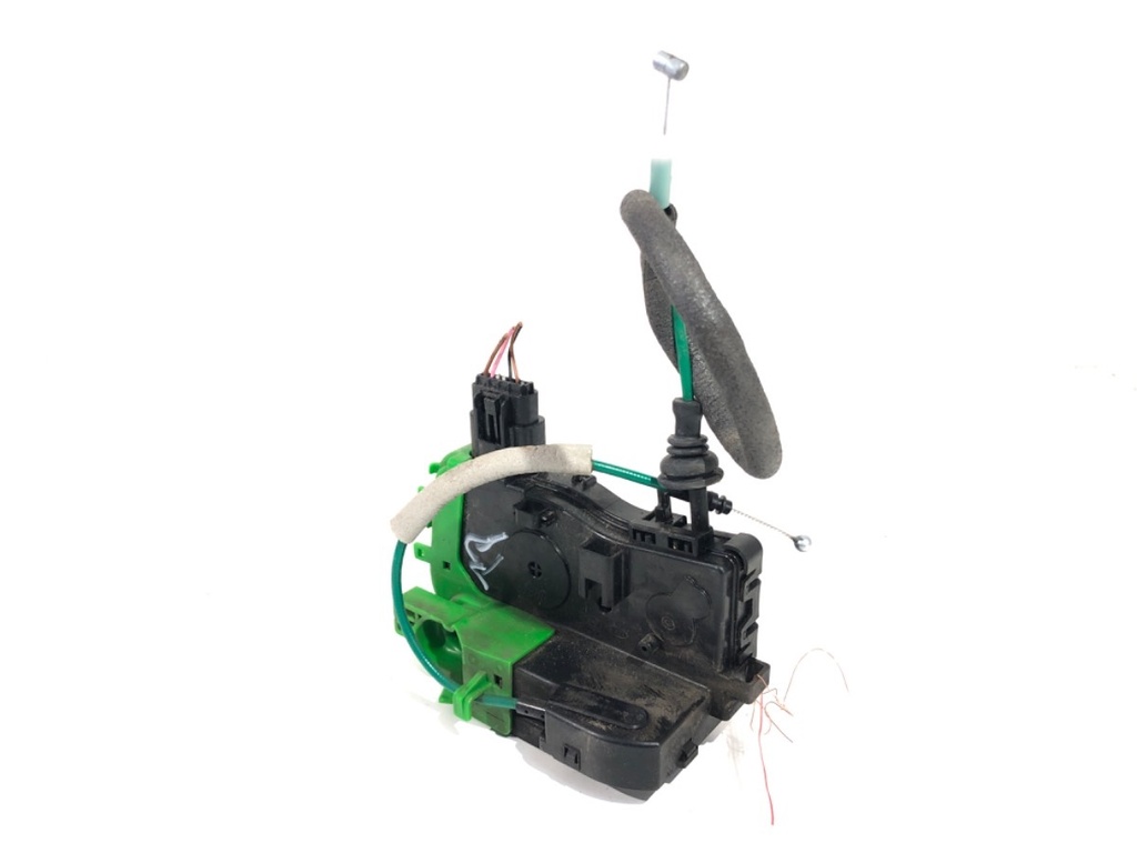 [STARK-714009] Cerradura de puerta delantera derecha HYUNDAI i40 I CW (VF) 2011-2022