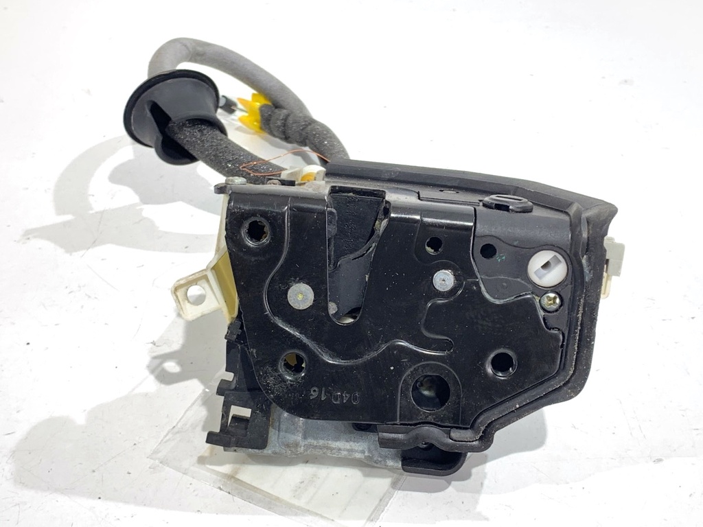 [STARK-783352] Cierre de puerta trasera derecha Audi A4 B9 Avant (8W5, 8WD) 2015-2025