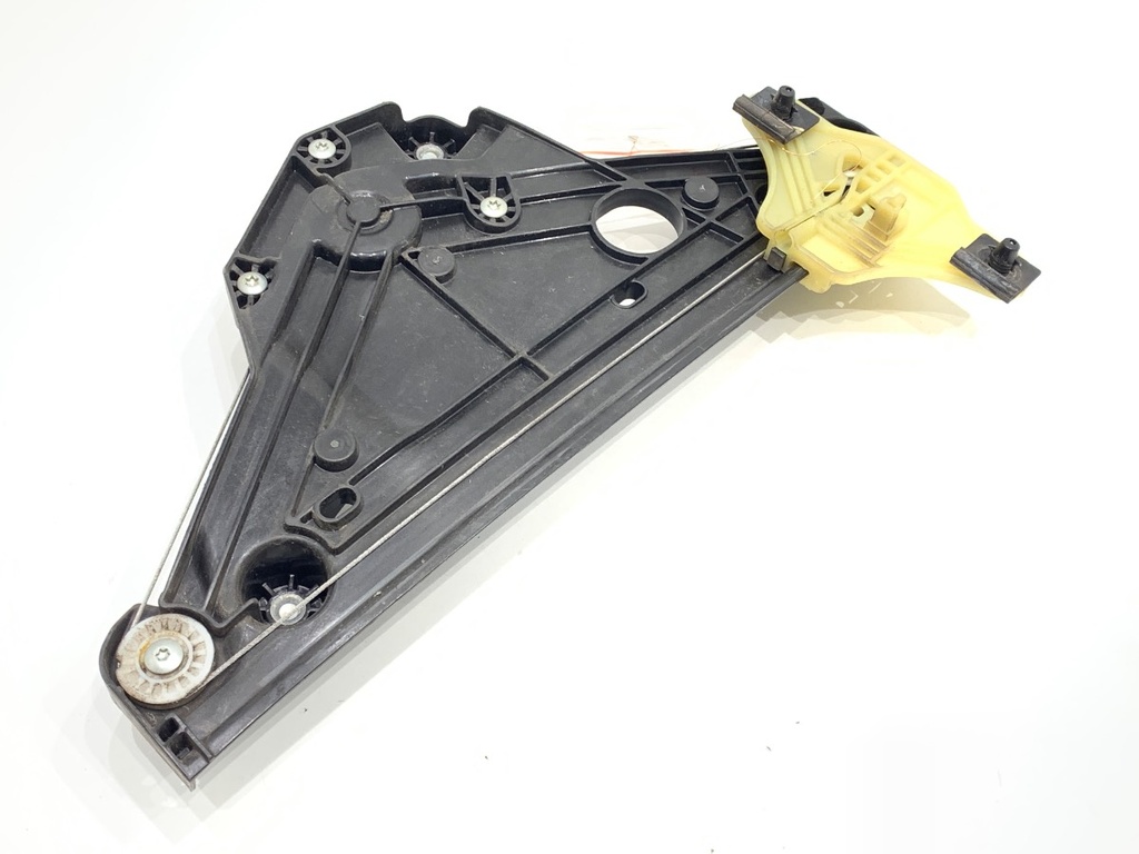 [STARK-787185] Elevador de ventanilla trasera izquierdo Renault Clio V (B7_) 1.0 TCe 100 2019-2022