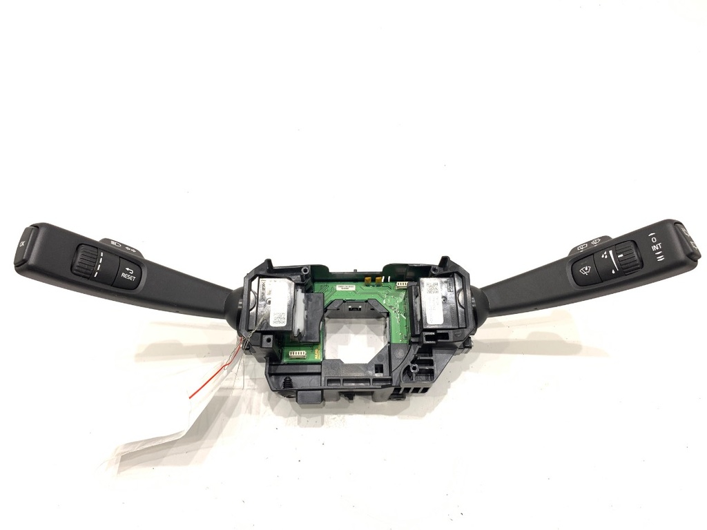 [STARK-789800] Combinado de luces VOLVO V40 liftback (525, 526) 2012-2022