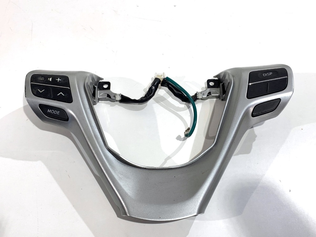 [STARK-806170] Mandos de volante Toyota Avensis sedán (_T27_) 1.8 gasolina 108 kW (147 CV) 2008-2018