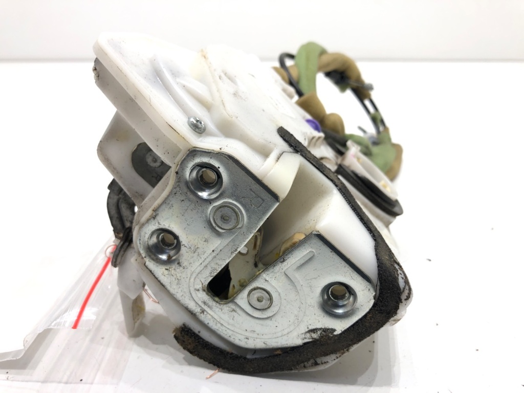 [STARK-810430] Cerradura puerta delantera derecha MAZDA 3 (BM, BN) 2013-2022