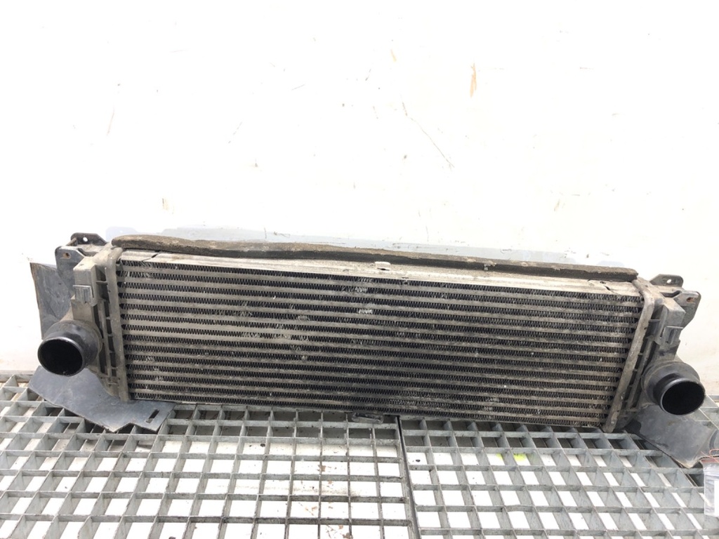 [STARK-811251] Intercooler VW Crafter 30-35 Autobus (2E_) 2.0 TDI 100 kW 2011-2016