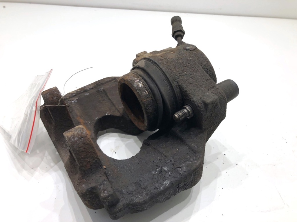 [STARK-820312] Pinza de freno delantera izquierda VW Touareg (7LA, 7L6, 7L7) 2002-2013