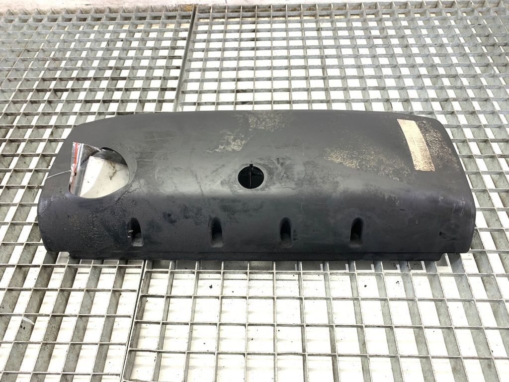 [STARK-822739] Cubierta de motor VW Touareg (7LA, 7L6, 7L7) 2002-2013