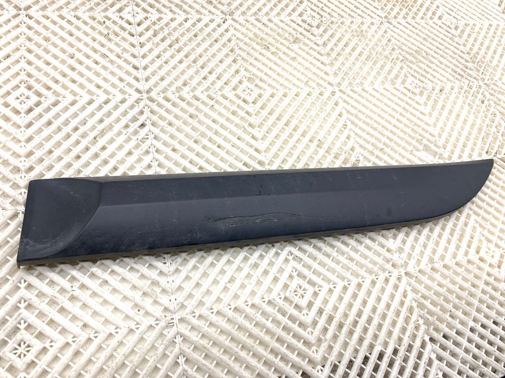 [STARK-823300] Panel de puerta trasera izquierdo Renault Megane III Grandtour (KZ0/1) 2008-2022