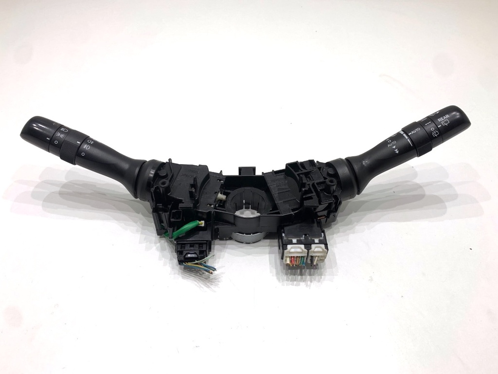 [STARK-828571] Combinado de luces LEXUS CT (ZWA10_) 2010-2022