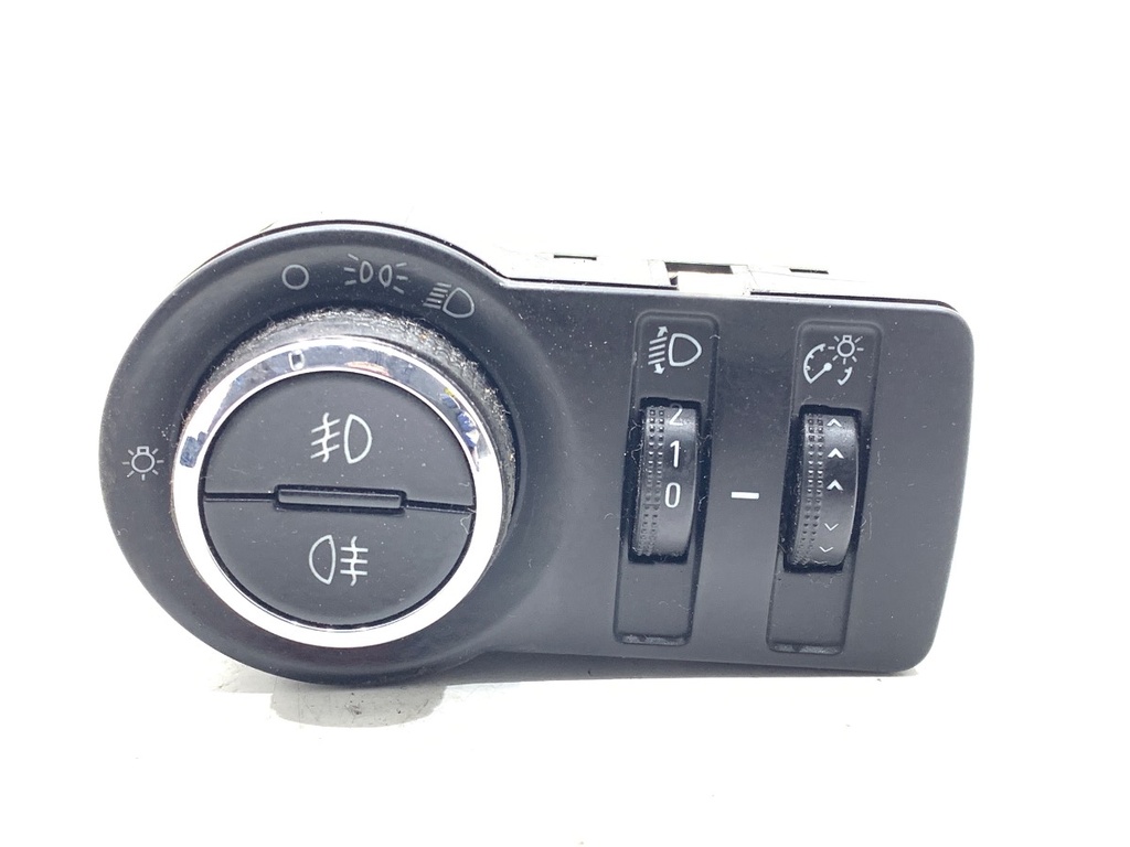 [STARK-832131] Interruptor de luces Chevrolet Cruze (J300) 1.6 91 kW 124 CV gasolina 2009-2022