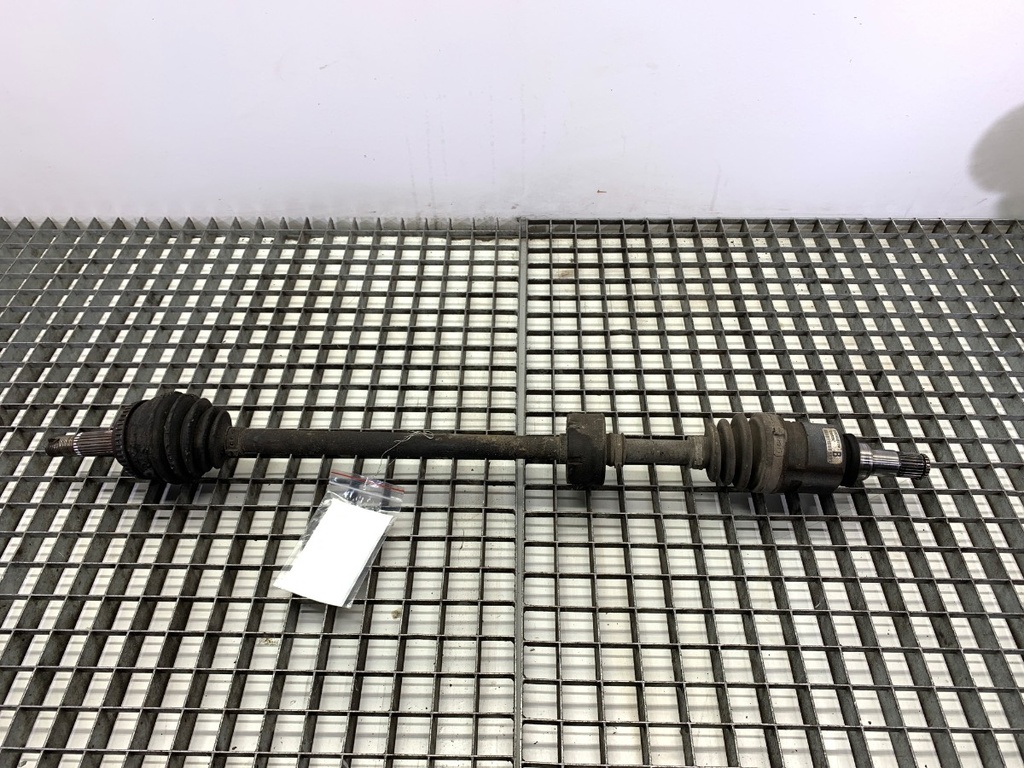 [STARK-835016] Semieje delantero derecho Toyota Yaris (_P1_) 1.0 48 kW 2003-2005