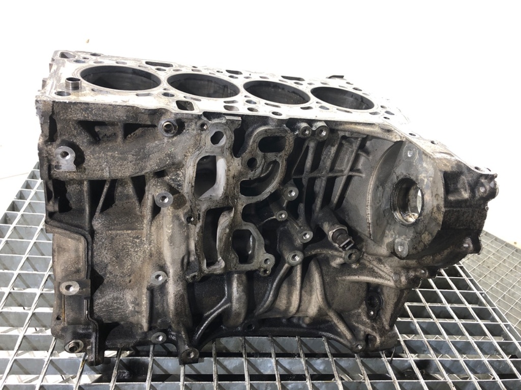 [STARK-859431] Bloque motor BMW Serie 5 (F10) 520d 2010-2014