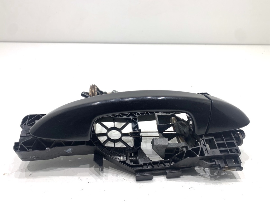 [STARK-844635] Manilla exterior derecha trasera VW Passat B7 Variant (365) 2010-2015