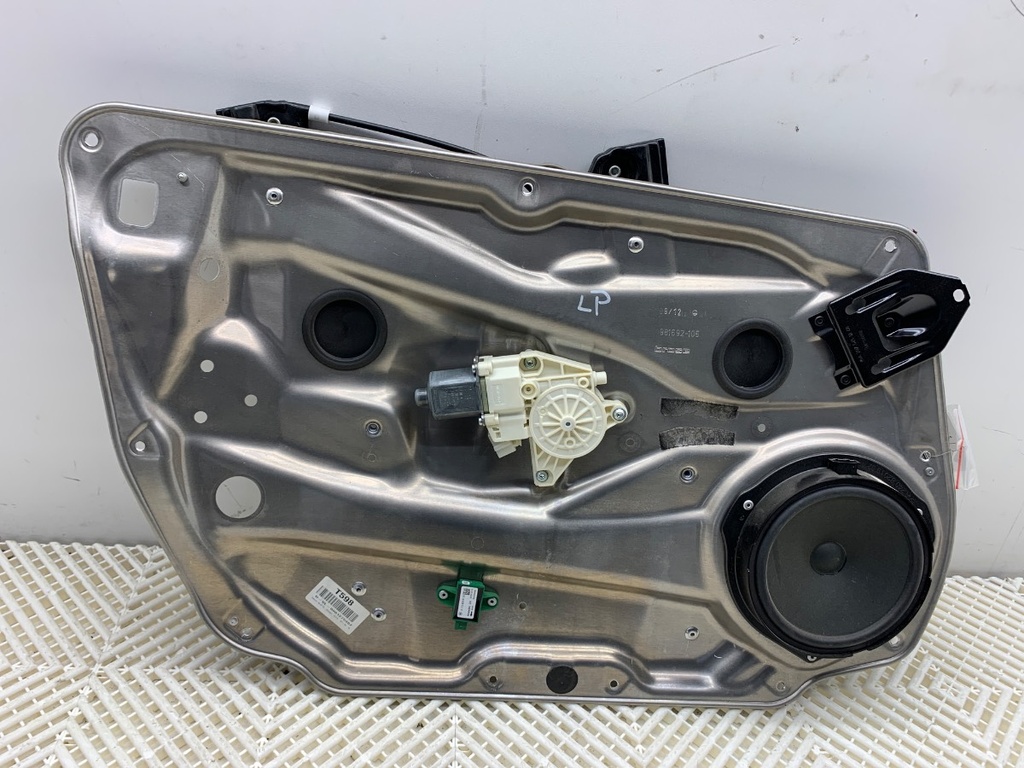 [STARK-845047] Elevador de ventana delantero izquierdo Mercedes-Benz Clase GLK (X204) 2008-2015